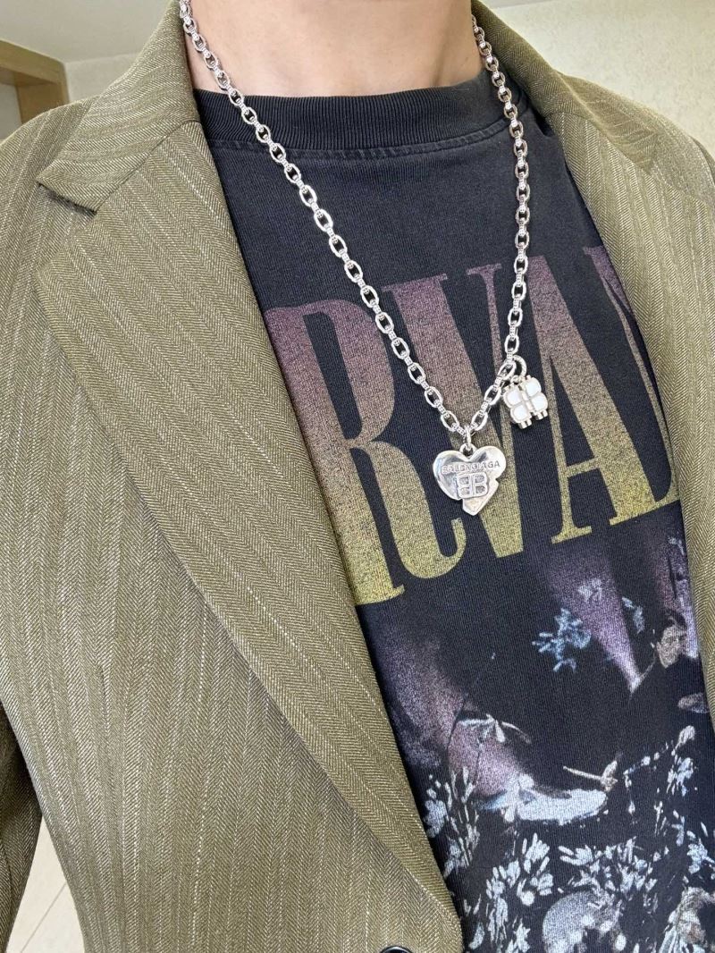Ba1en*iaga necklaces